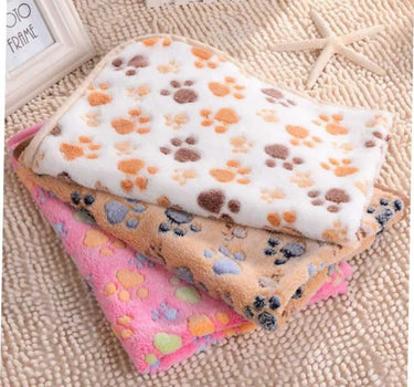 Soft Fluffy Pet Blanket with Cute Paw Pattern - Warm Sleep Mat 23 Other Dog Products Whiskers